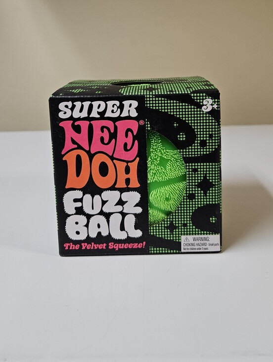 Needoh Other - NeeDoh Super Fuzz Ball - Green